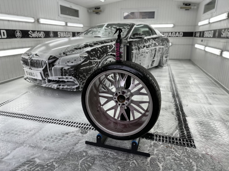 SWAG DEIRON BLOODY WHEEL CLEANER+ 1:1 V.2 (descontaminante ferríco diluivél) - Image 4
