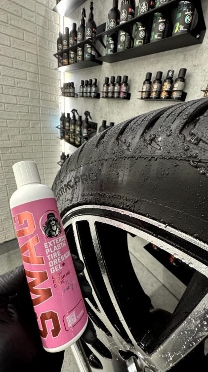 SWAG LADY EXTERIOR PLASTIC TIRE DRESSING Gel - Image 5
